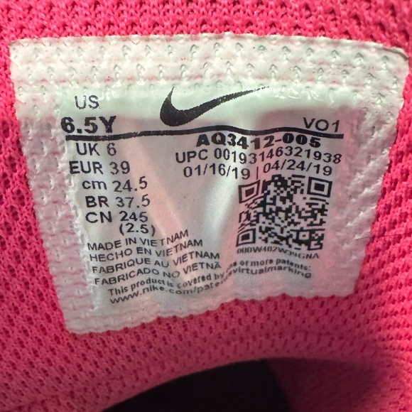 Nike Boys Kyrie Flytrap ll AQ3412-005 Black Basketball Size 6.5Y - Picture 11 of 12